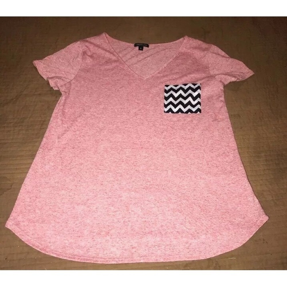 V Neck Shirt Pocket Tee Top Shirt Womens Sz Medium Pinkish Red